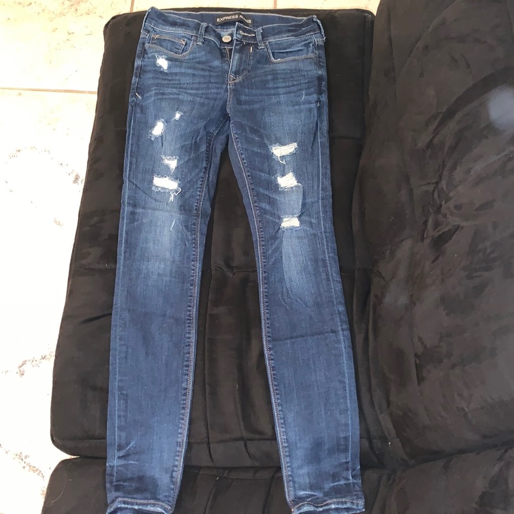 Express distressed jeans